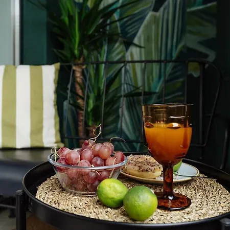 13 - New Building & Parking Apartament *