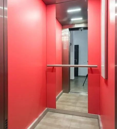 Apartment 13 - New Building & Parking