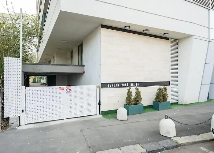 13 - New Building & Parking Apartman