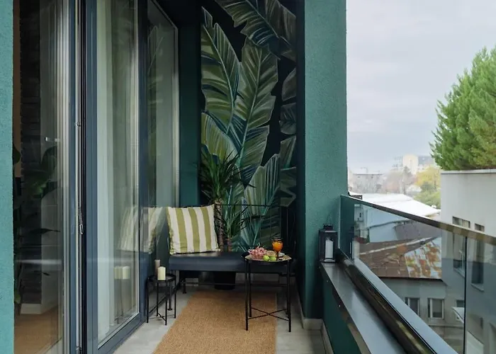 Apartman 13 - New Building & Parking Bukarest