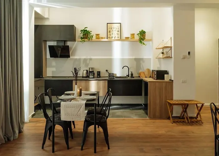 13 - New Building & Parking Apartman