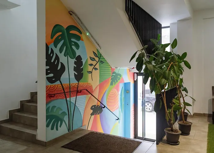 Apartment 13 - New Building & Parking *