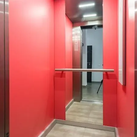 Apartment 13 - New Building & Parking