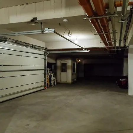 13 - New Building & Parking Апартаменты Бухарест