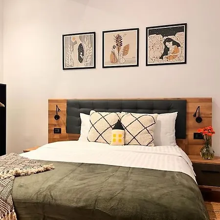 13 - New Building & Parking Διαμέρισμα Βουκουρέστι